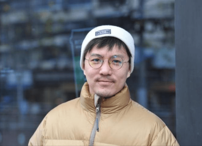 演員謝頂，時(shí)代光影下的舞臺(tái)傳奇
