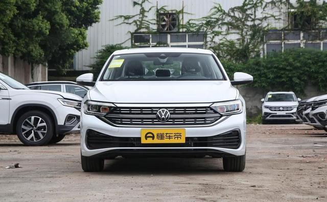 小巷深處的汽車樂園，最新汽車報價，洞悉未來汽車市場趨勢（2025年）